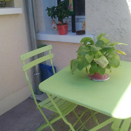 Lägenhet La Valentina, 3 Etoiles, De Plain-pied Et Climatise Cubjac