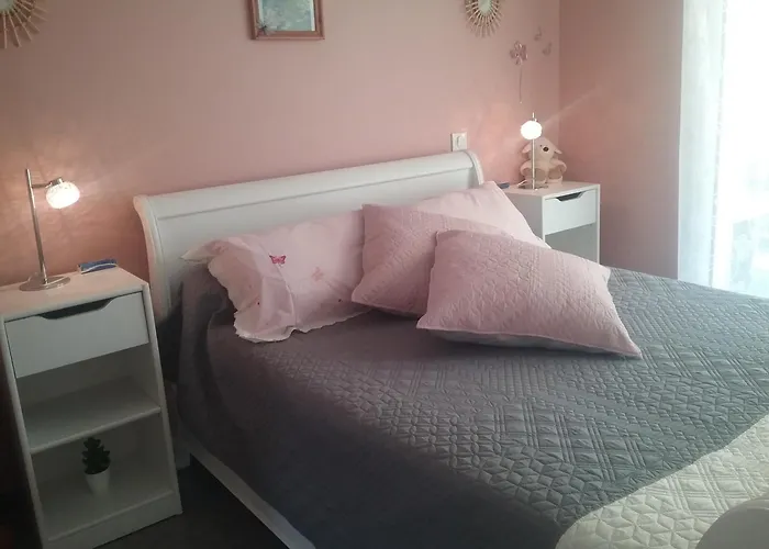 La Valentina, Climatise Apartman Cubjac